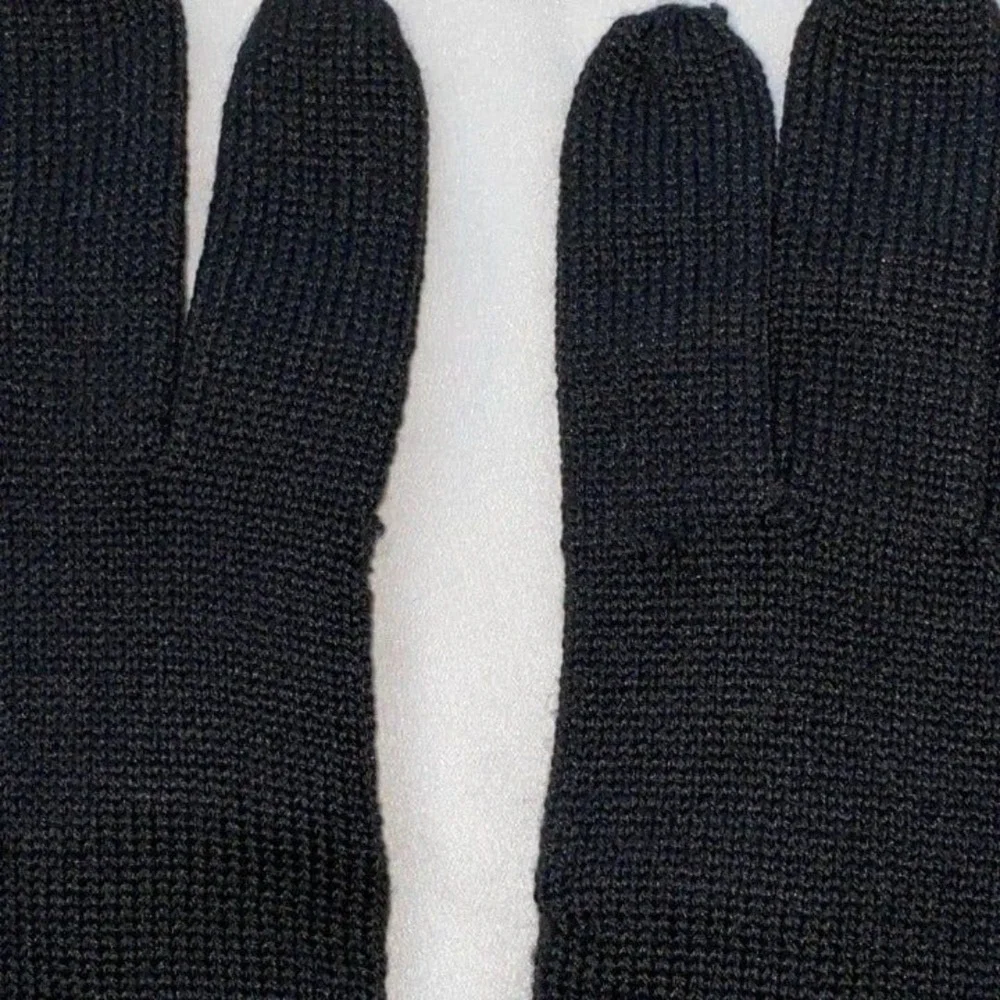 COACH Logo C  Wool Gloves Black solid